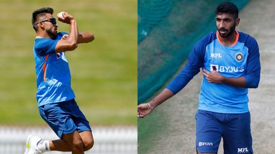 Watch: Generational talent Umran Malik delivers the fastest ball ever by an Indian pacer, shatters Jasprit Bumrah's record SportsTak