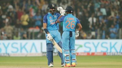 IND vs SL: Axar Patel, Shivam Mavi's courageous onslaught goes in vain as India lose to Sri Lanka at home after 6 years SportsTak