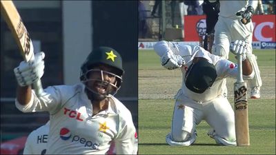 Watch: Sarfaraz Ahmed ends 8-year-long century drought in Tests, gets emotional during wild celebration SportsTak