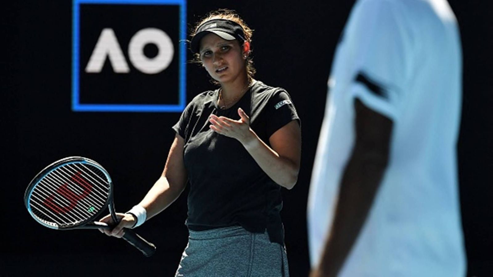 Australian Open: Indian tennis superstar Sania Mirza shares emotional post ahead of final Grand Slam tournament Australian Open: Indian tennis superstar Sania Mirza shares emotional post ahead of final Grand Slam tournament