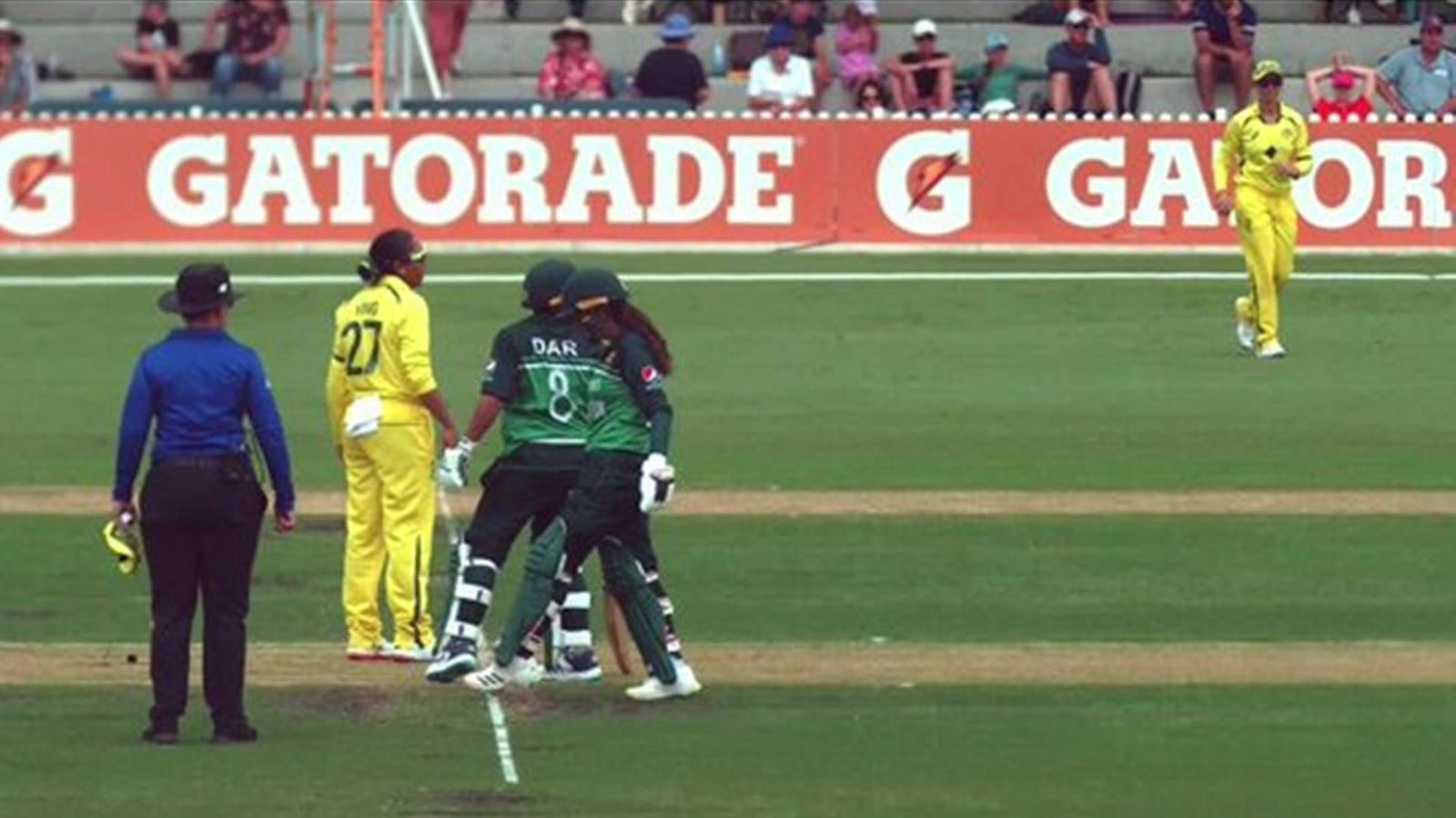 Watch: Pakistan women cricketers involved in funny run out against Australia, run towards same end Watch: Pakistan women cricketers involved in funny run out against Australia, run towards same end
