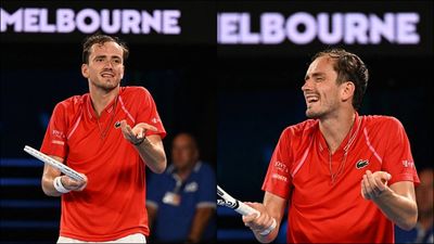 Watch: Daniil Medvedev abuses heckler during Australian Open clash, receives warning for audible obscenity immediately SportsTak