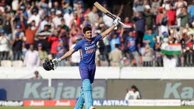 IND vs NZ, 1st ODI: Gill becomes fastest Indian to 1000 runs after scoring third ODI ton in blistering fashion SportsTak