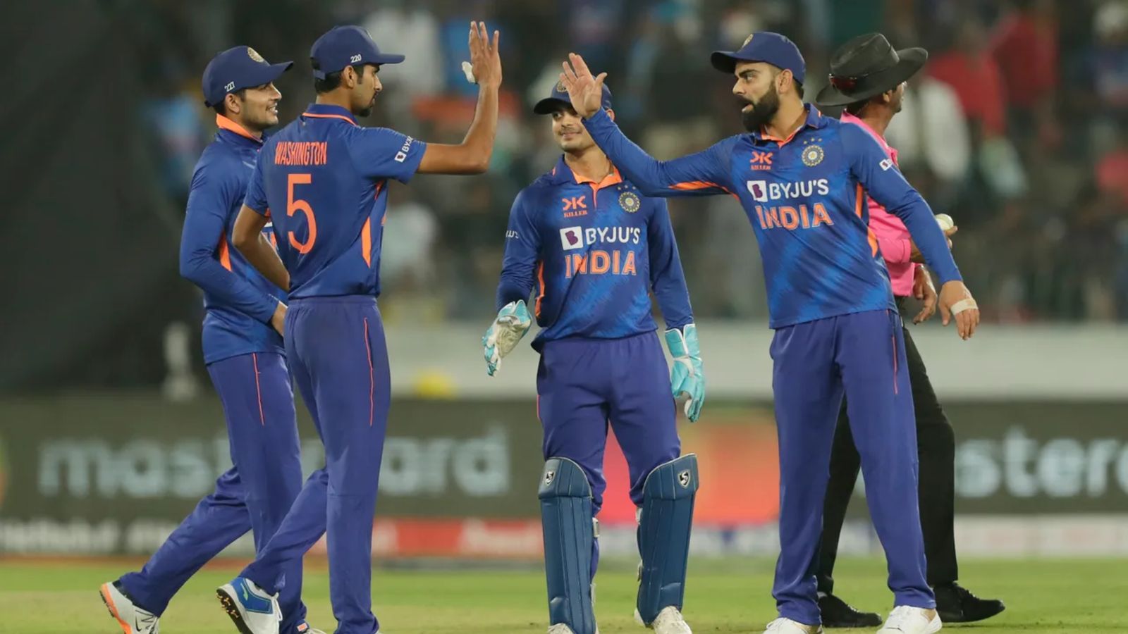 IND vs NZ, 1st ODI: India survive Bracewell scare in high-scoring affair after Gill's super double ton, win thriller by 12 runs IND vs NZ, 1st ODI: India survive Bracewell scare in high-scoring affair after Gill's super double ton, win thriller by 12 runs