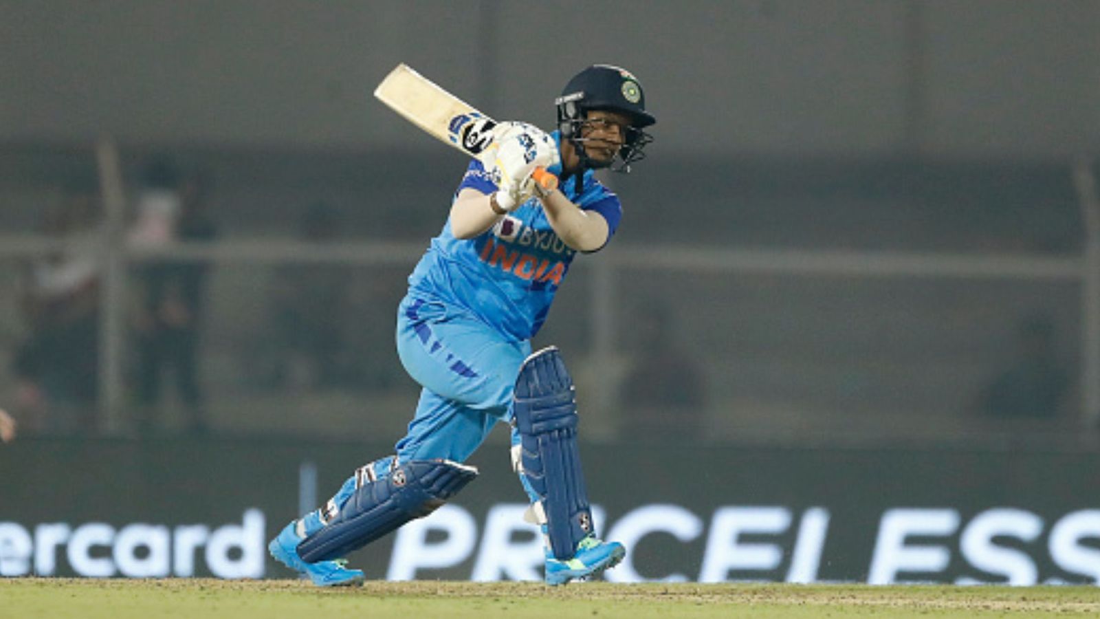 INDW vs SAW: Deepti Sharma's all-round brilliance propels India to 27-run win over South Africa in Tri-series opener INDW vs SAW: Deepti Sharma's all-round brilliance propels India to 27-run win over South Africa in Tri-series opener