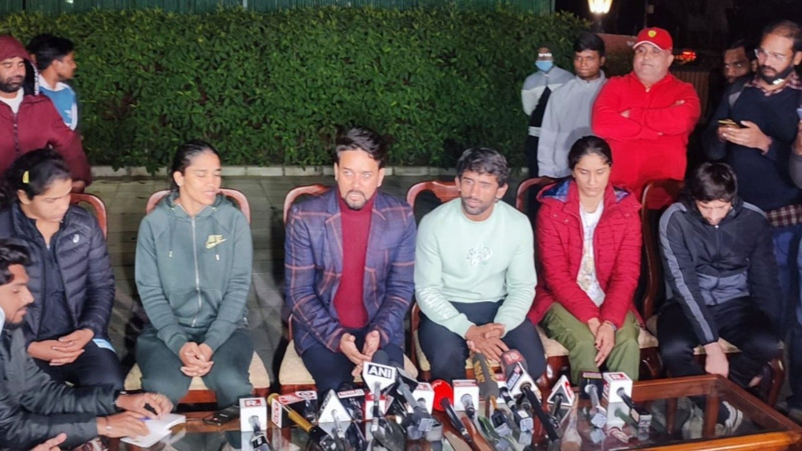 Sports Ministry suspends WFI's Asst. secretary Vinod Tomar, wrestling body to stop functioning with immediate effect Sports Ministry suspends WFI's Asst. secretary Vinod Tomar, wrestling body to stop functioning with immediate effect
