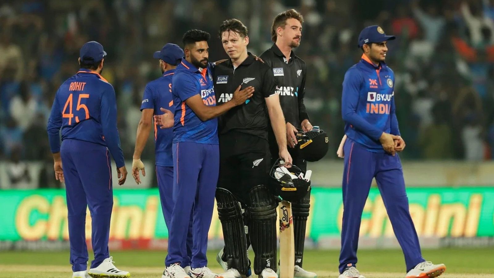 ODI Rankings: India on cusp of becoming 'Numero Uno'; New Zealand dislodged from top after 8-wicket thrashing in Raipur ODI Rankings: India on cusp of becoming 'Numero Uno'; New Zealand dislodged from top after 8-wicket thrashing in Raipur
