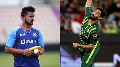 Former Pakistan bowler takes a swipe at Umran Malik, says 'he is not as trained and fit as Haris Rauf' SportsTak