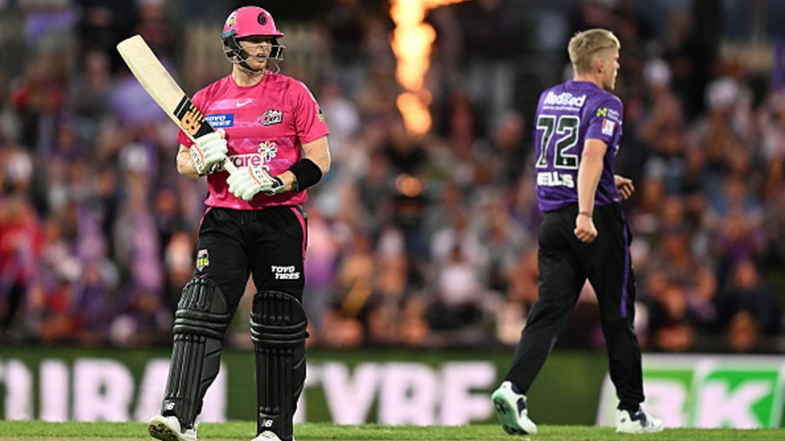Steve Smith misses out on creating T20 world record after getting dismissed to a delivery worth hitting out of stadium Steve Smith misses out on creating T20 world record after getting dismissed to a delivery worth hitting out of stadium