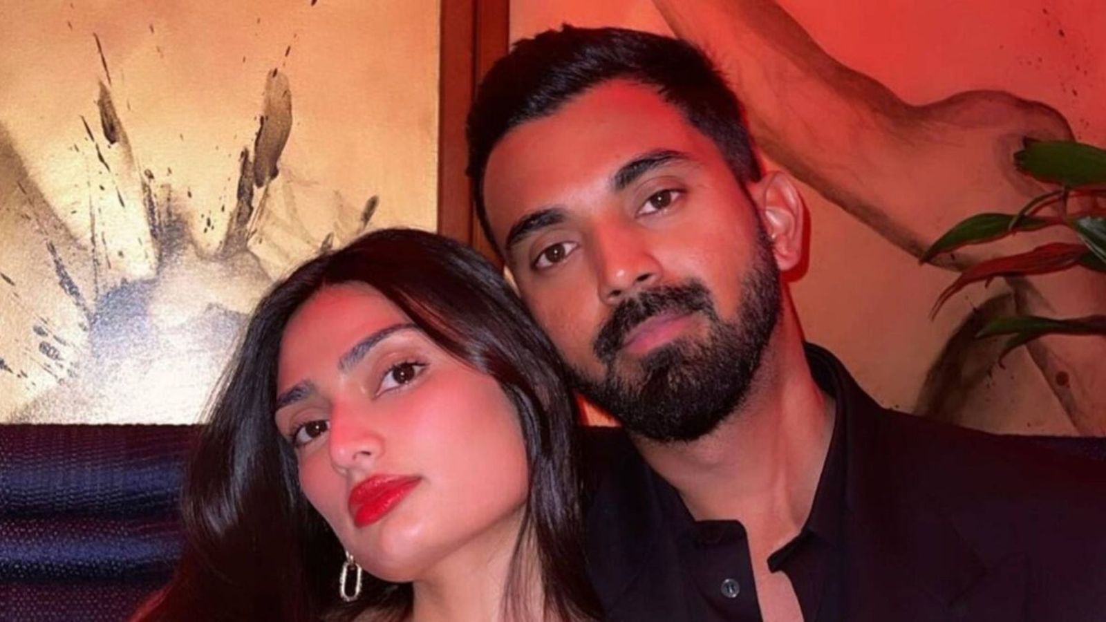 KL Rahul, Athiya Shetty tie the knot in private ceremony in Mumbai attended by big wigs of cricket and Bollywood  KL Rahul, Athiya Shetty tie the knot in private ceremony in Mumbai attended by big wigs of cricket and Bollywood