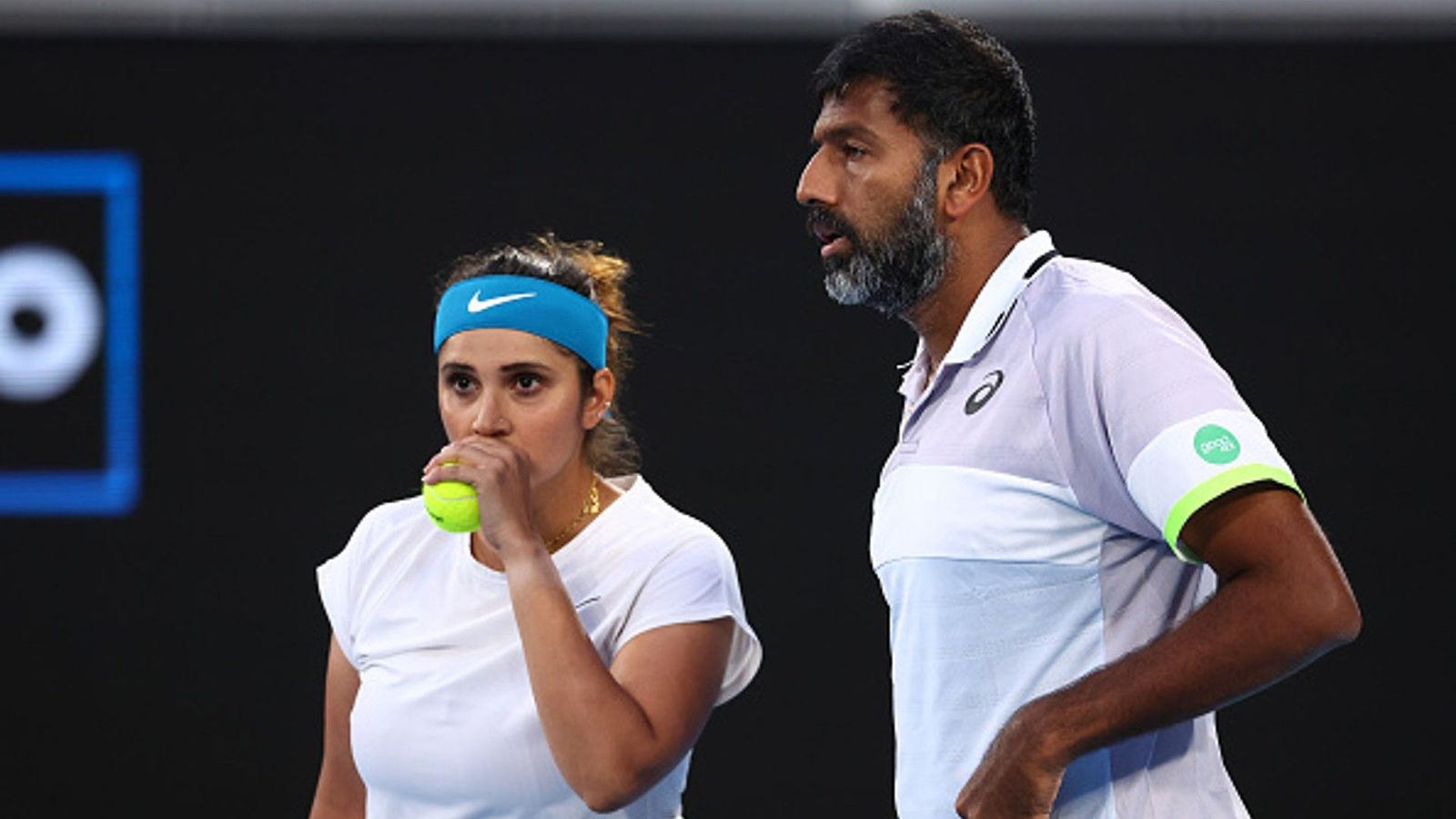 Australian Open: Indian duo of Sania Mirza-Rohan Bopanna beats English pair to sail into final Australian Open: Indian duo of Sania Mirza-Rohan Bopanna beats English pair to sail into final