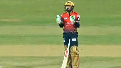 Mohammad Rizwan answers strike rate critics with whirlwind 73 in record-breaking run chase SportsTak