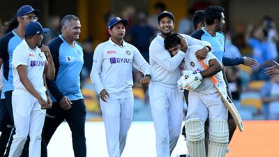 'He is a counter attacker, the guy who keeps you awake': Former Australia captain feels India will miss this cricketer in Border-Gavaskar Trophy SportsTak