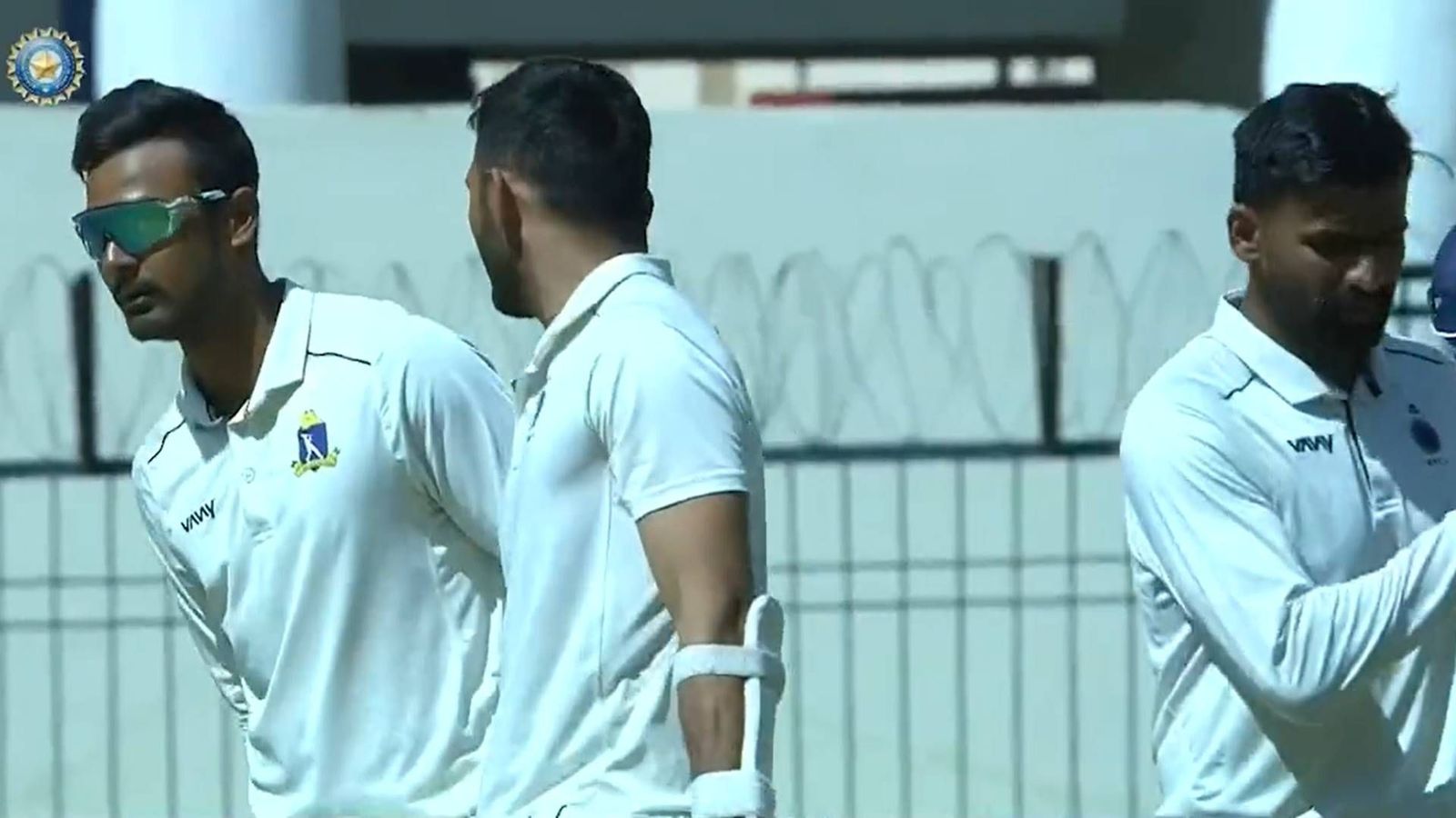 Skipper Vasavda and Sakariya rescue Saurashtra from 40/5 in low-scoring run chase to cement Ranji Trophy final spot Skipper Vasavda and Sakariya rescue Saurashtra from 40/5 in low-scoring run chase to cement Ranji Trophy final spot