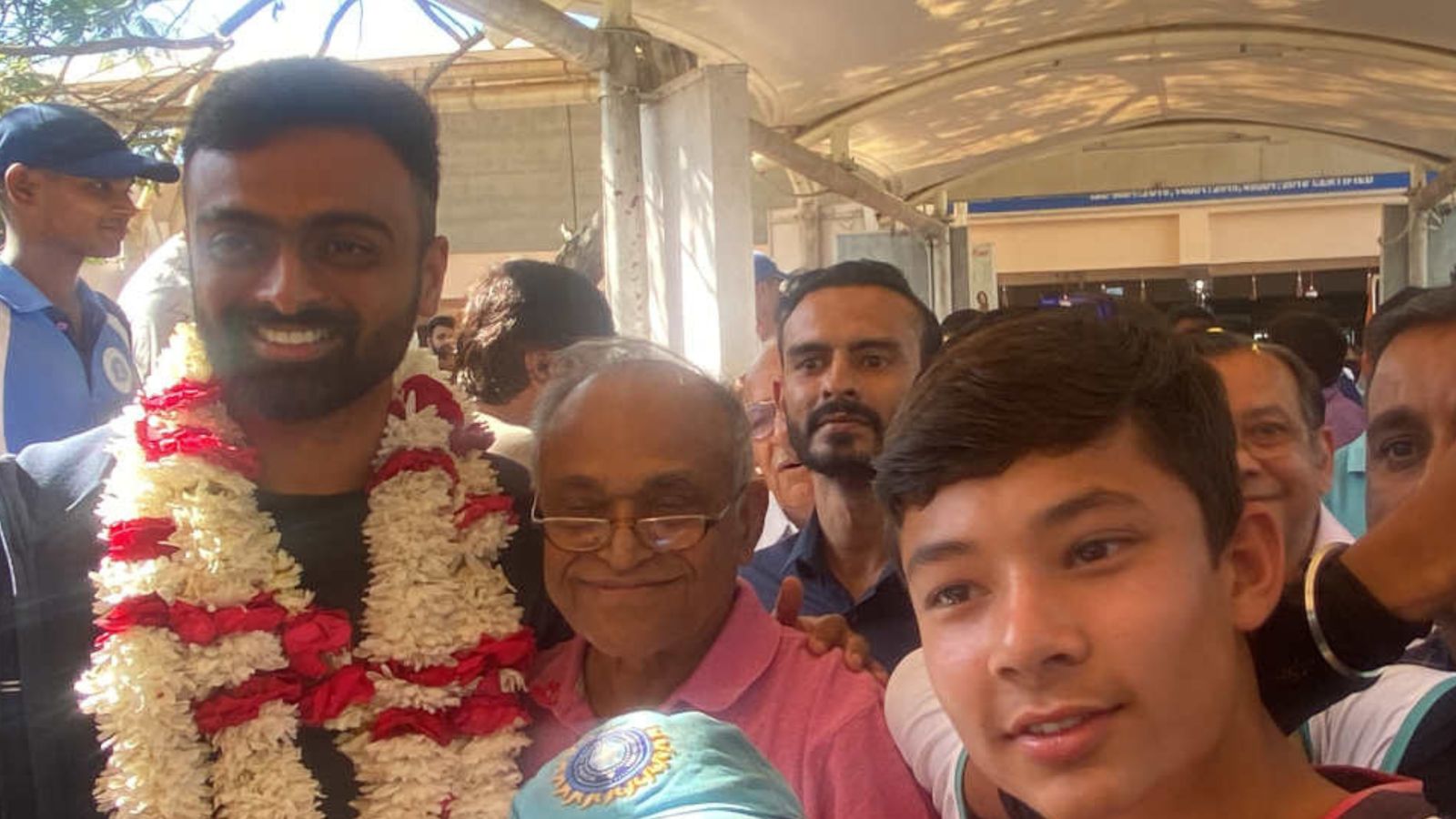 ‘Something I've never witnessed before..’: Saurashtra skipper Unadkat humbled by rapturous welcome at Rajkot airport after Ranji glory ‘Something I've never witnessed before..’: Saurashtra skipper Unadkat humbled by rapturous welcome at Rajkot airport after Ranji glory