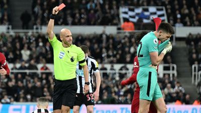 Gary Neville believes Nick Pope's rash red card will boost Manchester United's chances in Carabao Cup final SportsTak