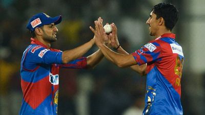 PSL 2023: Mohammad Rizwan's Multan Sultans lose 8 wickets for 33 runs as Imad Wasim's Karachi Kings beat table-toppers by 66 runs SportsTak