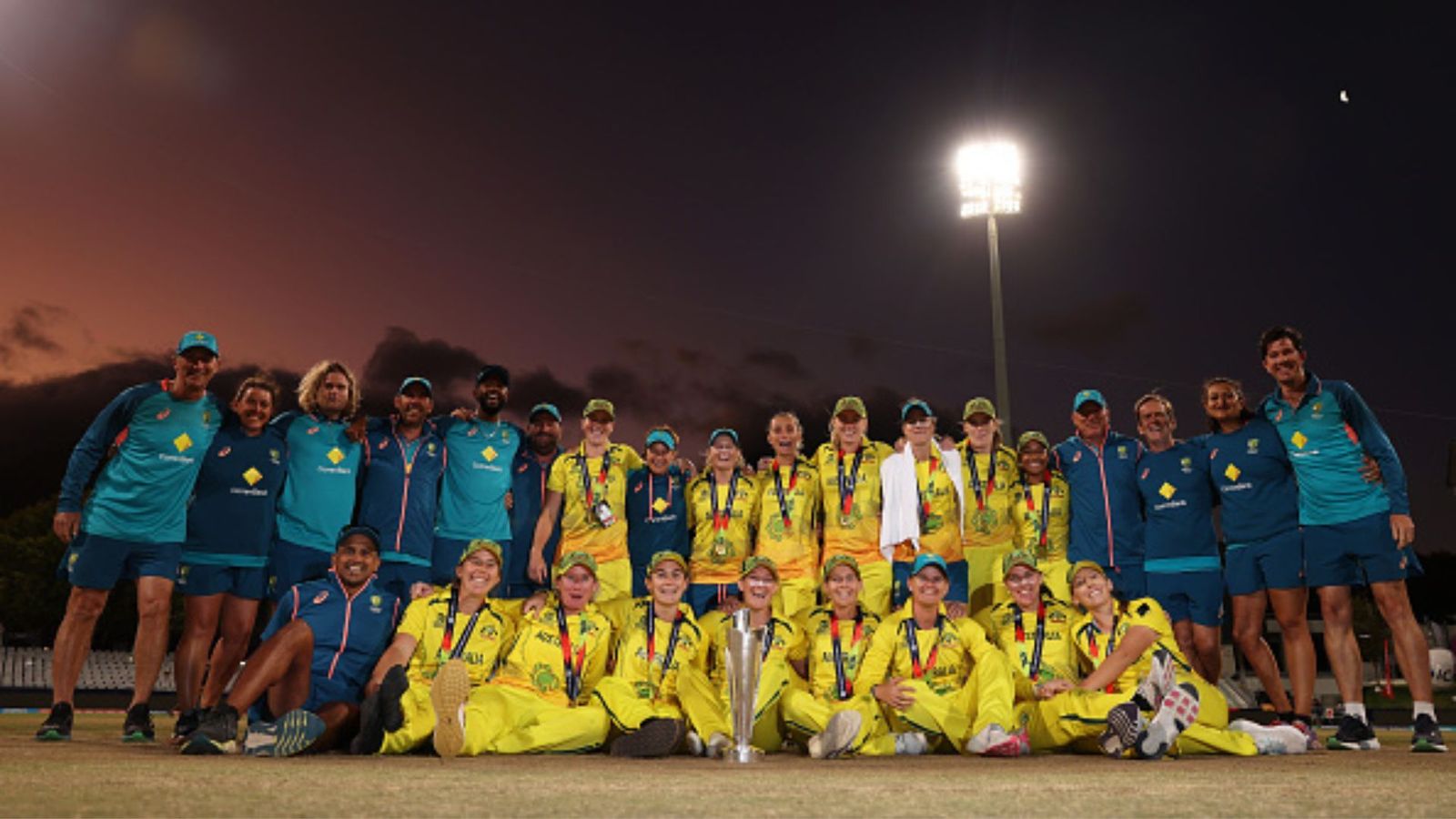 'You guys are very annoying!' — Skipper Sune Luus disappointed as Proteas join long list of T20 World Cup final losers vs Australia 'You guys are very annoying!' — Skipper Sune Luus disappointed as Proteas join long list of T20 World Cup final losers vs Australia