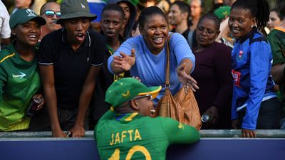 'Social media, it doesn't support you... people just bullet you': South Africa's Sinalo Jafta's journey from alcohol addict to World Cup final SportsTak