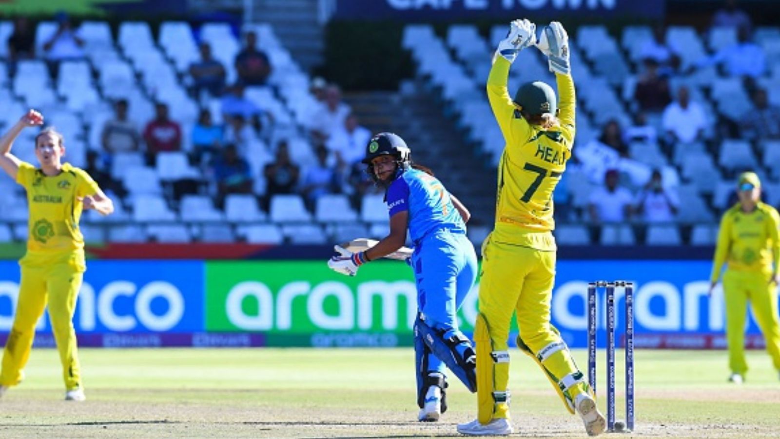 'Harman said our body language was down, I'll call it bullshit': Star Australian cricketer comes down heavily on India skipper 'Harman said our body language was down, I'll call it bullshit': Star Australian cricketer comes down heavily on India skipper