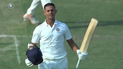 Yashasvi Jaiswal repays selectors' faith with dominating double century, ROI pile on 383 runs on Irani Cup opening day SportsTak