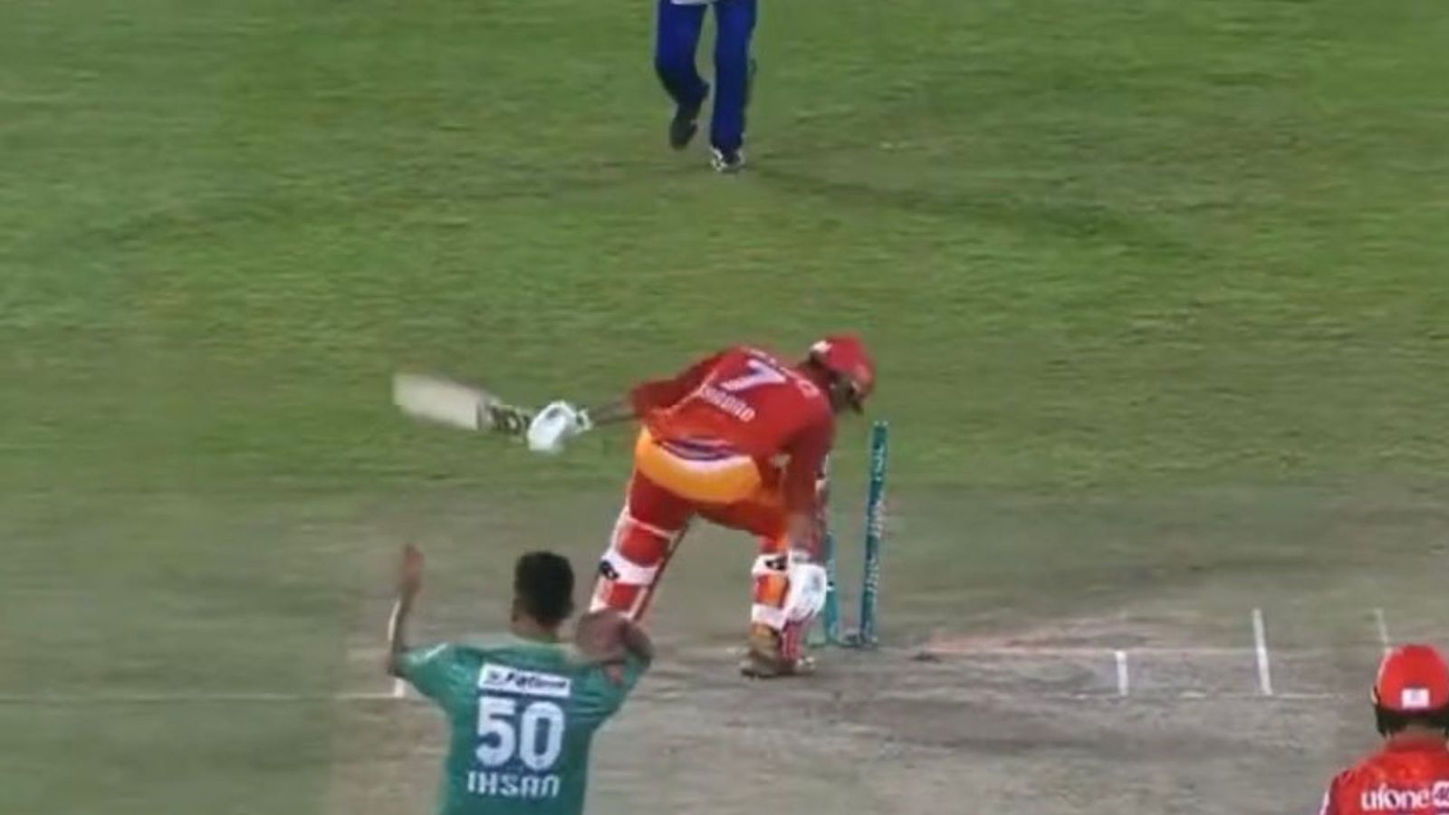Watch: Shadab Khan abuses on stump mic after getting out; has hilarious conversation about ‘Ben Stokes’ afterwards Watch: Shadab Khan abuses on stump mic after getting out; has hilarious conversation about ‘Ben Stokes’ afterwards