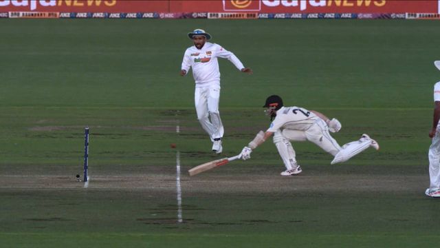 '...maybe I should just throw in a little dive': Kane Williamson reveals he did not expect a throw at his end in Christchurch last-ball thriller '...maybe I should just throw in a little dive': Kane Williamson reveals he did not expect a throw at his end in Christchurch last-ball thriller