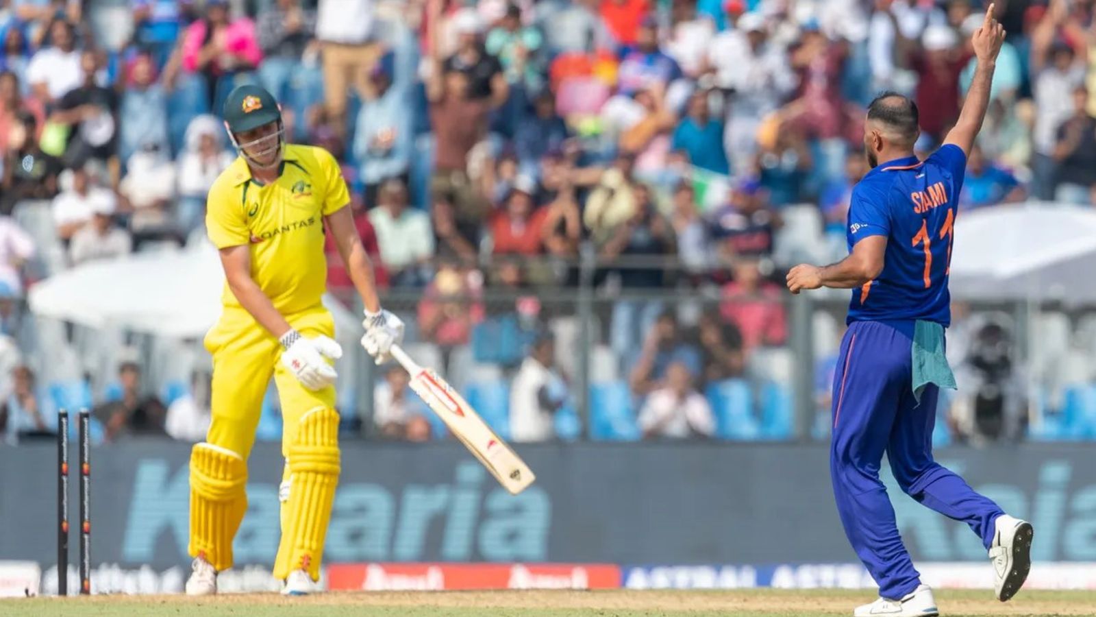Watch | Shami's ripper delivery devastates Cameron Green's stumps during IND vs AUS 1st ODI at Wankhede Watch | Shami's ripper delivery devastates Cameron Green's stumps during IND vs AUS 1st ODI at Wankhede