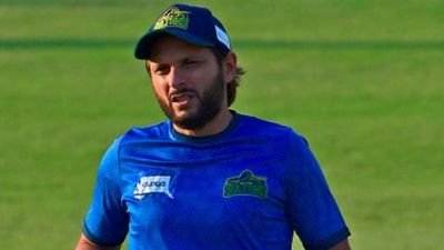 Disrespectful or kind-hearted? Shahid Afridi signing India flag has fans divided SportsTak