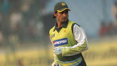 'Was slow-poisoned for a decade...': Former Pakistan batter makes stunning claim, credits Shahid Afridi for 'saving his life' SportsTak