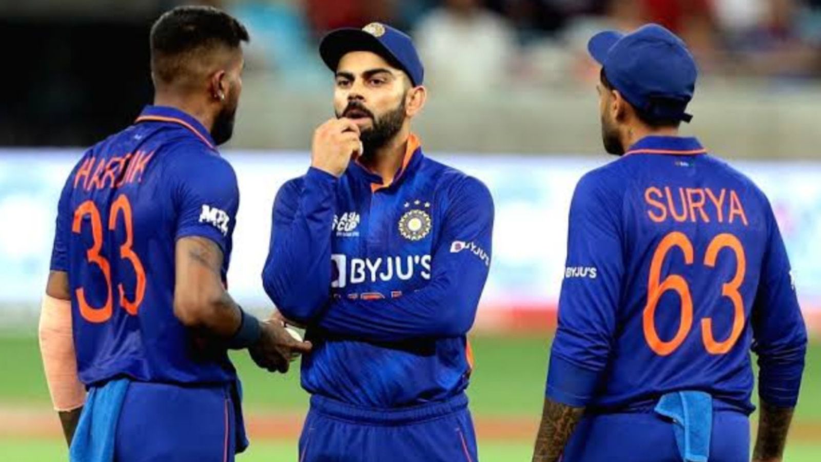 Kohli, Rohit take a back seat, Dinesh Karthik picks THIS star cricketer as India's ‘Most important player’ Kohli, Rohit take a back seat, Dinesh Karthik picks THIS star cricketer as India's ‘Most important player’