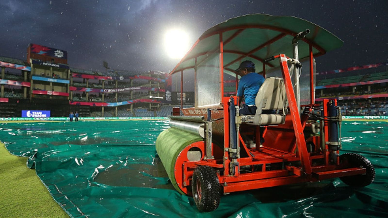 IPL 2023, DC vs GT Weather report: Delhi's unpredictable climate likely to play key role in deciding Delhi Capitals vs Gujarat Titans clash IPL 2023, DC vs GT Weather report: Delhi's unpredictable climate likely to play key role in deciding Delhi Capitals vs Gujarat Titans clash
