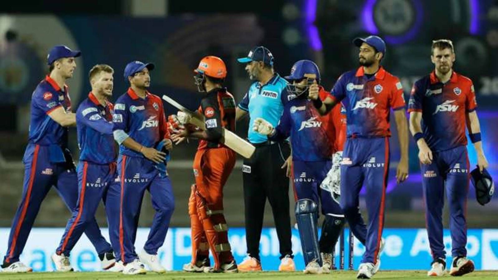 Big blow to struggling Delhi Capitals, star Australian player to fly back home for his wedding Big blow to struggling Delhi Capitals, star Australian player to fly back home for his wedding