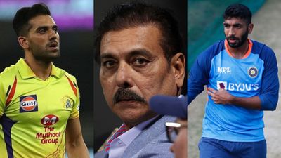 'Soon they'll get a resident permit of the NCA': Frustrated Ravi Shastri unimpressed with recurring injuries to Indian cricketers SportsTak