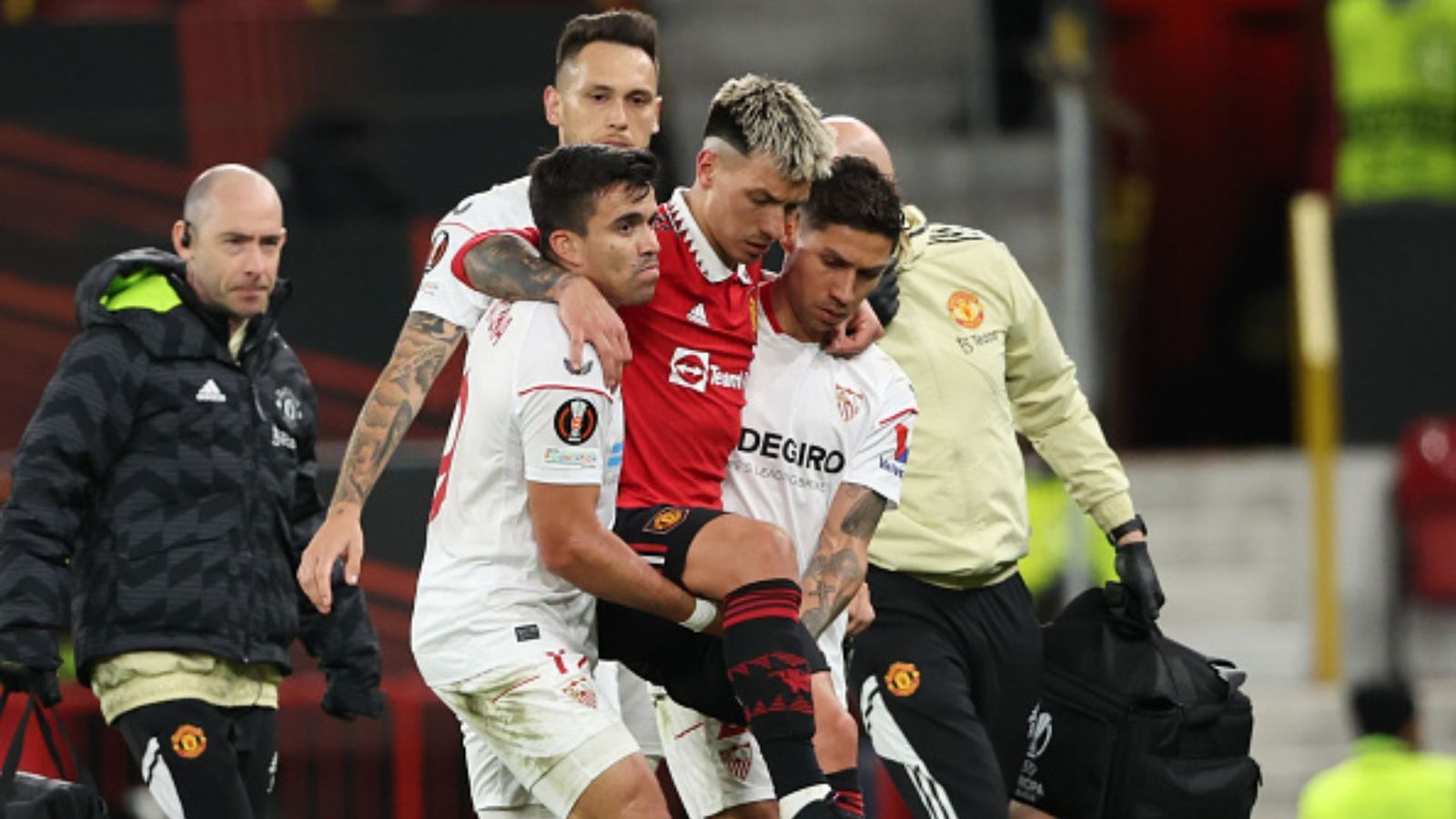 Watch: Why was Manchester United defender Lisandro Martinez lifted out of the pitch by his opponents? Watch: Why was Manchester United defender Lisandro Martinez lifted out of the pitch by his opponents?