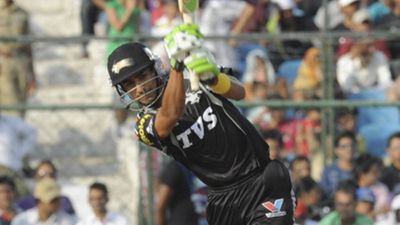 Punjab Kings’ Harpreet Singh Bhatia breaks massive IPL record held by Gujarat Titans wicketkeeper without bowling or batting SportsTak