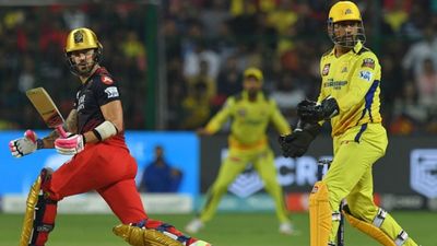 'I can see it better': CSK captain MS Dhoni reveals calmness mantra after orchestrating comeback win against RCB SportsTak