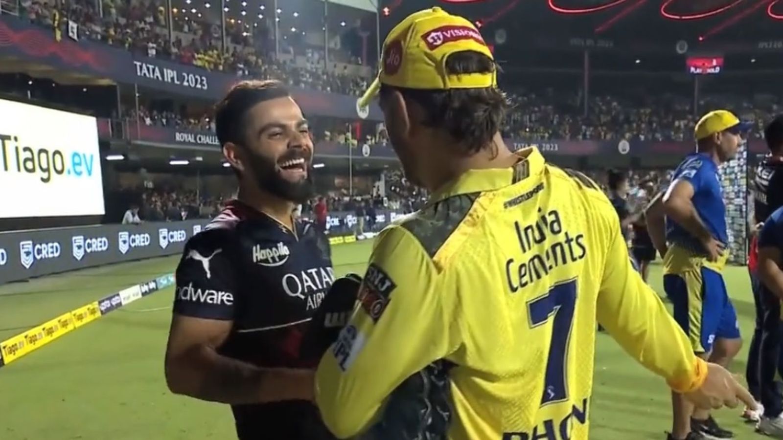 IPL 2023: Virat Kohli shares heartwarming picture with 'friend and mentor' MS Dhoni after RCB's game against CSK IPL 2023: Virat Kohli shares heartwarming picture with 'friend and mentor' MS Dhoni after RCB's game against CSK