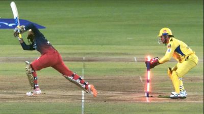 Big mistake of MS Dhoni overlooked by third umpire in CSK vs RCB clash SportsTak