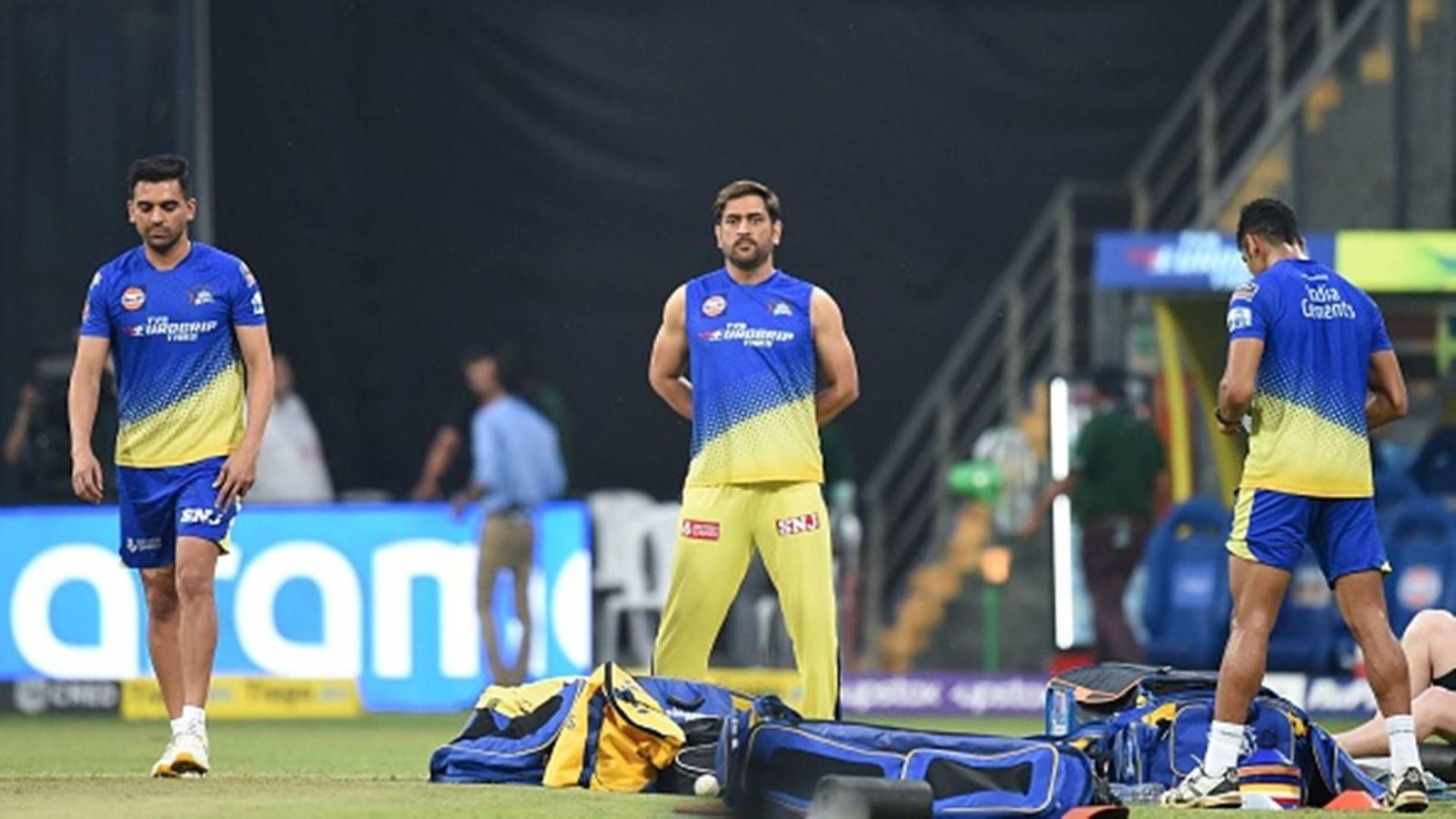 'It's very harsh for y'all to ask this question': Former CSK batter wants MS Dhoni IPL retirement talks to end 'It's very harsh for y'all to ask this question': Former CSK batter wants MS Dhoni IPL retirement talks to end
