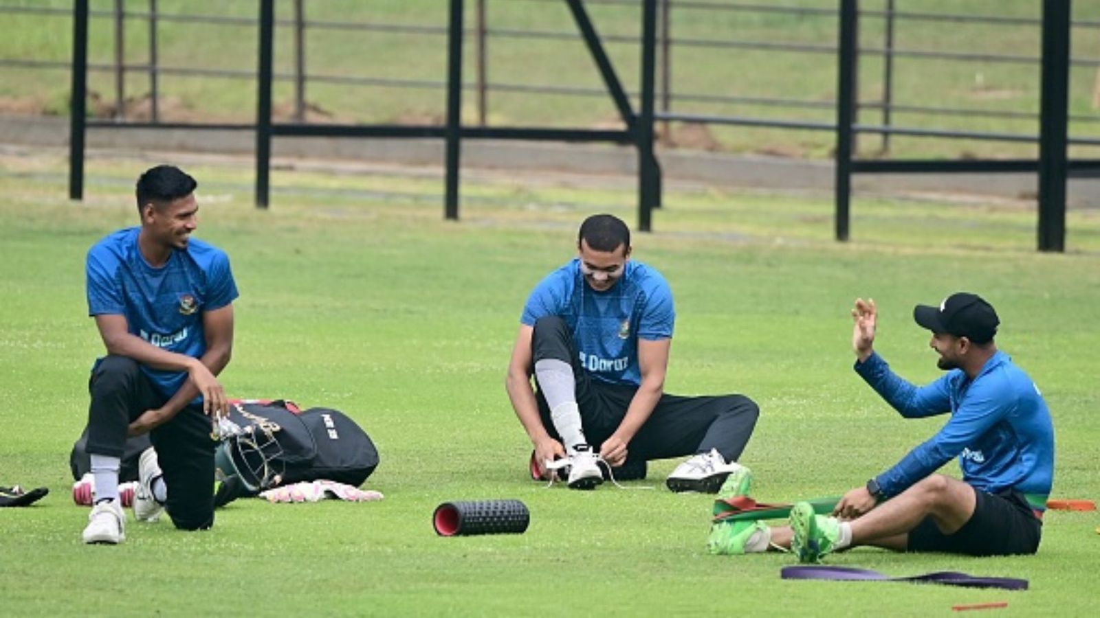 Massive blow to Gujarat Titans, Kolkata Knight Riders and Delhi Capitals; Three players set to exit IPL 2023 midway through season Massive blow to Gujarat Titans, Kolkata Knight Riders and Delhi Capitals; Three players set to exit IPL 2023 midway through season