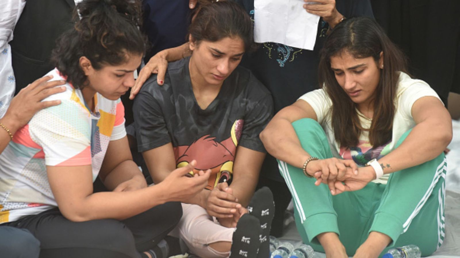 WFI Protest: Vinesh Phogat blasts cricketers for silence amid rising support from Neeraj Chopra, Kapil Dev and others WFI Protest: Vinesh Phogat blasts cricketers for silence amid rising support from Neeraj Chopra, Kapil Dev and others