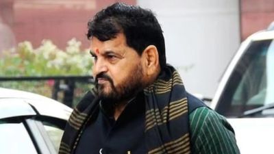 BRIJBHUSHAN SINGH: "Will RESIGN from my post, if Wrestlers promise to end their PROTEST" SportsTak