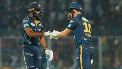 Vijay Shankar avenges Yash Dayal hammering by smashing 5 sixes in carnage-filled 24-ball 51 as Titans beat KKR by 7 wickets SportsTak