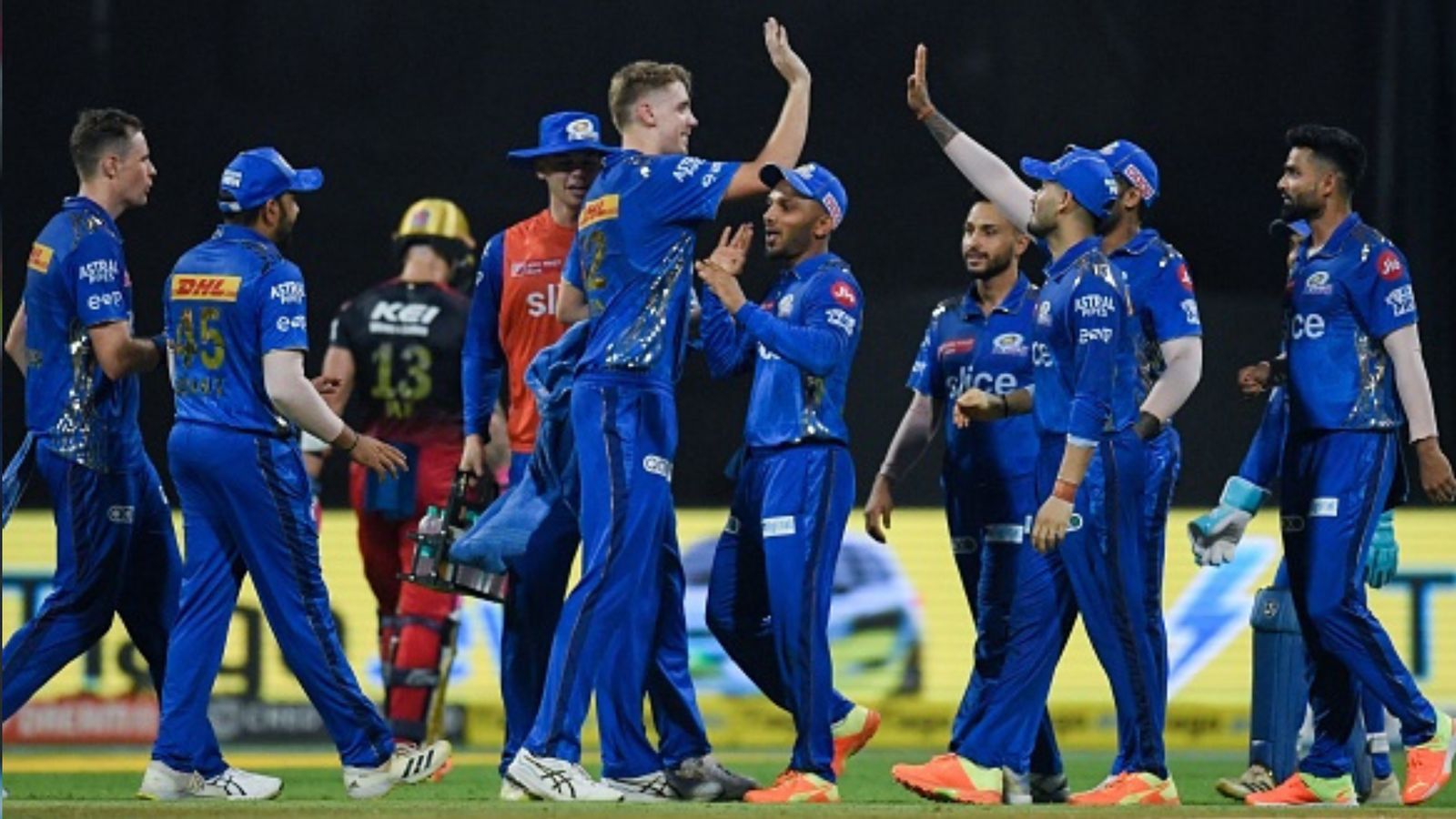 IPL Points Table: Resurgent Mumbai Indians leave eighth spot to dislodge third placed LSG after thrashing RCB IPL Points Table: Resurgent Mumbai Indians leave eighth spot to dislodge third placed LSG after thrashing RCB