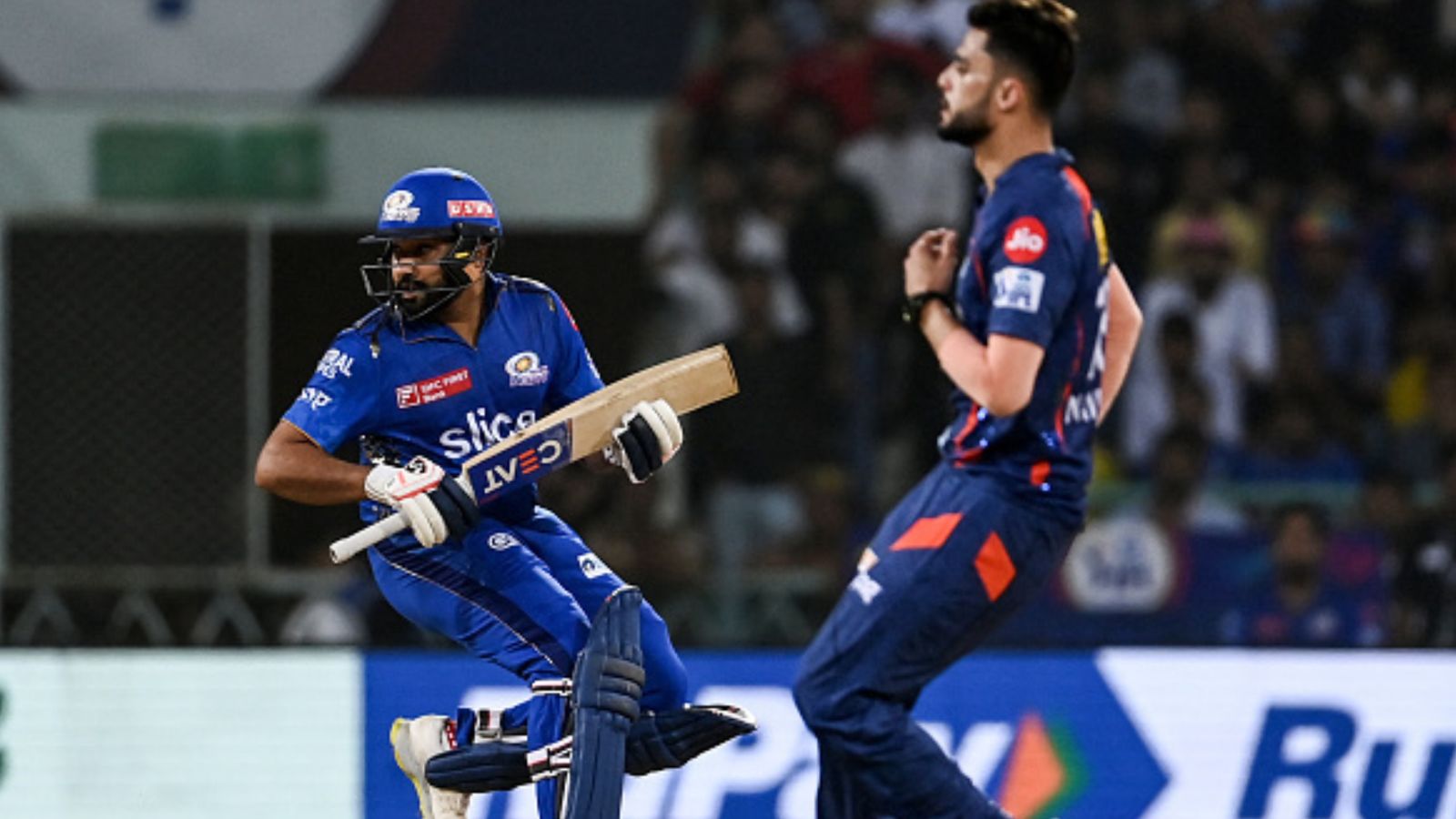 ‘Same mistake over and over again’: Infuriated Mumbai Indians coach lambasts Rohit's brigade ‘Same mistake over and over again’: Infuriated Mumbai Indians coach lambasts Rohit's brigade