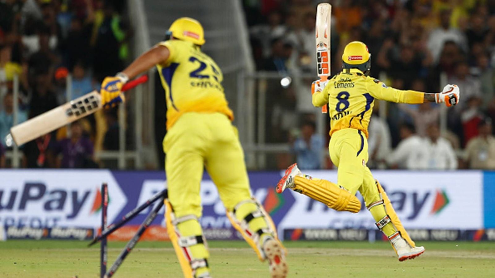 Dhoni's Sir Jadeja finishes in style to script Rayudu's fairytale ending as CSK clinch fifth title from jaws of defeat in last 2 balls Dhoni's Sir Jadeja finishes in style to script Rayudu's fairytale ending as CSK clinch fifth title from jaws of defeat in last 2 balls