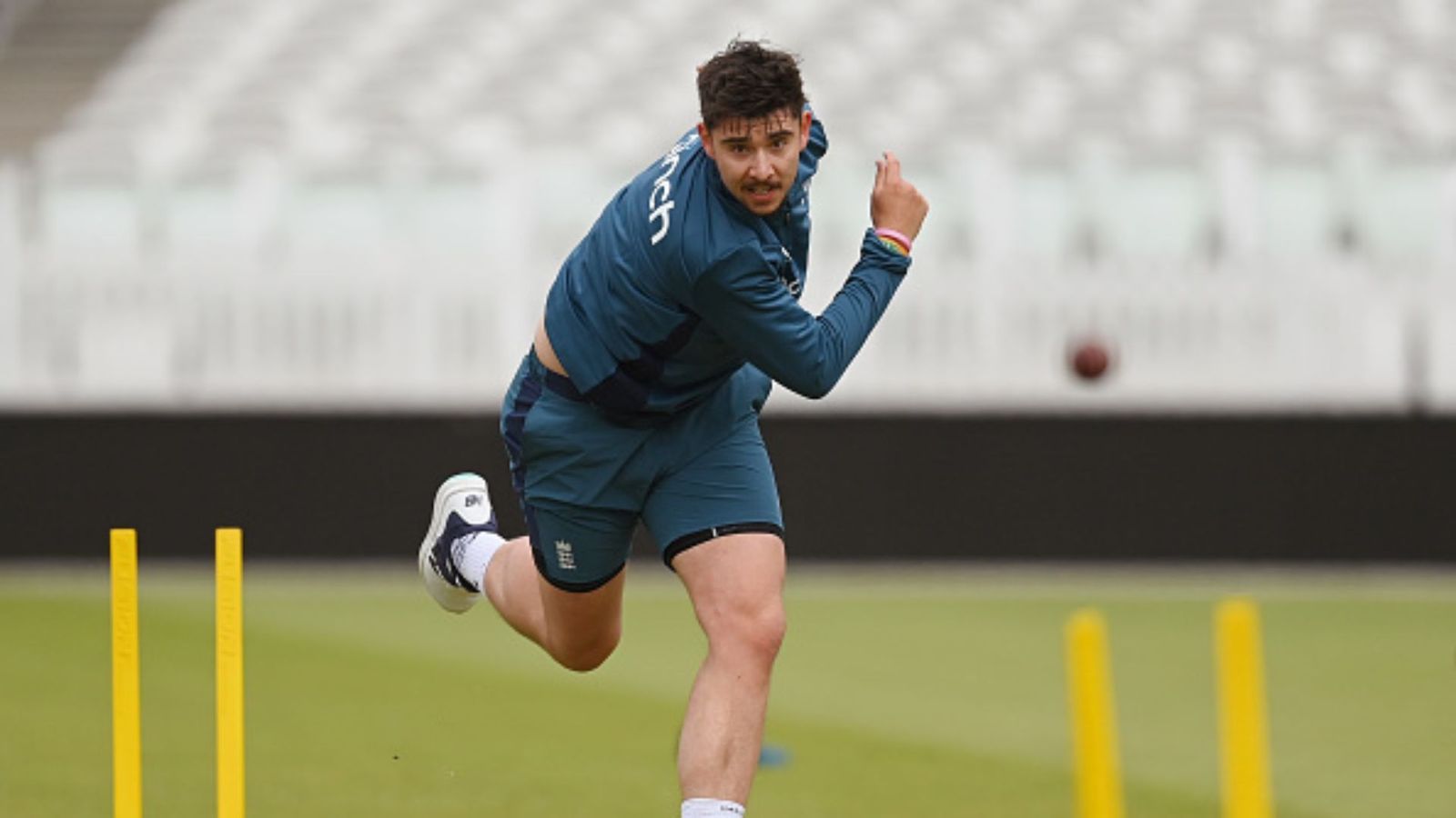 ENG vs IRE: Bowler who dismissed Steve Smith set to make his England debut as Three Lions announce playing XI for Ireland Test ENG vs IRE: Bowler who dismissed Steve Smith set to make his England debut as Three Lions announce playing XI for Ireland Test