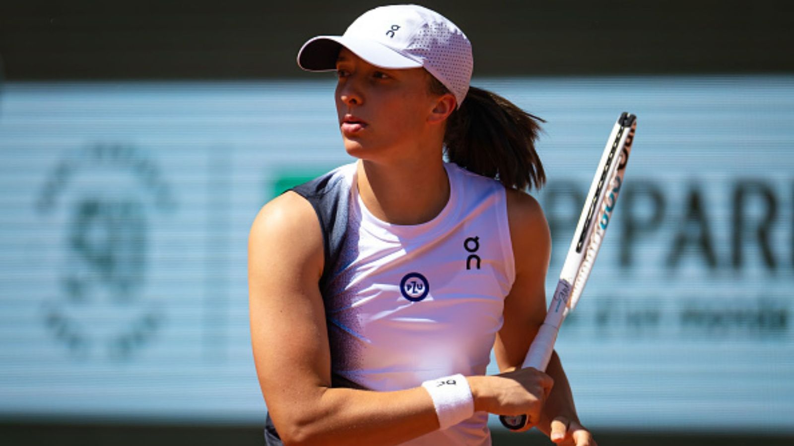 French Open 2023 round-up: Swiatek, Gauff, Ruud make it past second stage, Sinner stunned by World No. 79 French Open 2023 round-up: Swiatek, Gauff, Ruud make it past second stage, Sinner stunned by World No. 79