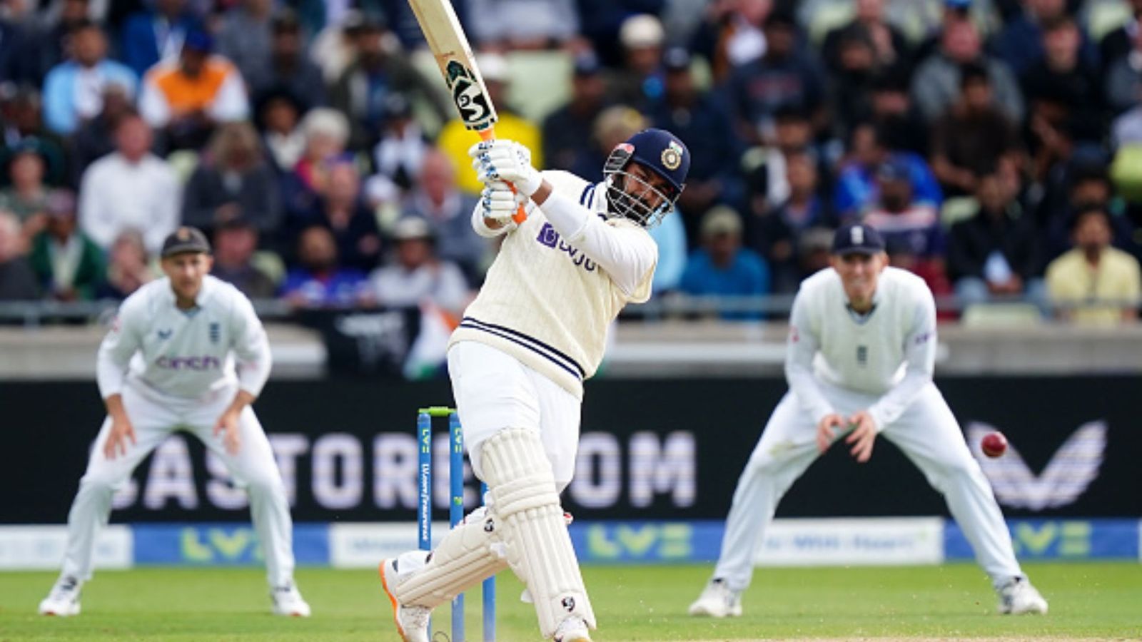 WTC Final: Rishabh Pant at 2nd, five Indian batters in top 20 list of batters with most sixes in World Test Championship 2021-23 cycle WTC Final: Rishabh Pant at 2nd, five Indian batters in top 20 list of batters with most sixes in World Test Championship 2021-23 cycle